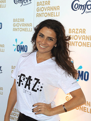 Giovanna Antonelli organiza bazar beneficente, veja a foto!