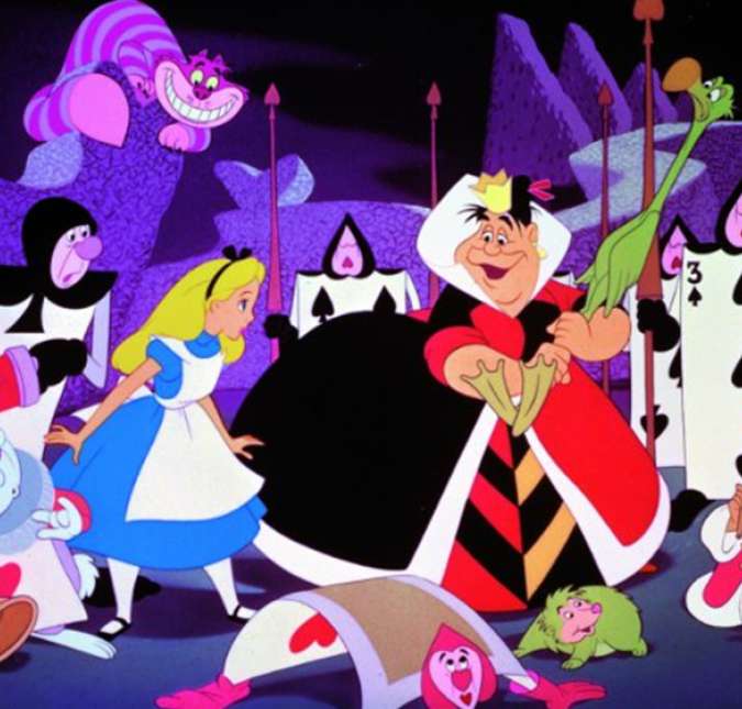 Alice caiu no País das Maravilhas e não conseguia voltar para casa, porque a rainha de Copas a impedia. Era um quase um drama de gente adulta.