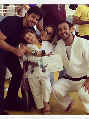 <i>Meu campeão me encheu de orgulho!</i>, escreve Claudia Leitte ao prestigiar o filho no judô
