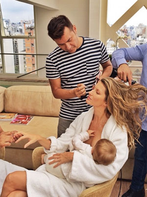 Gisele Bündchen amamenta a filha antes de evento, veja!