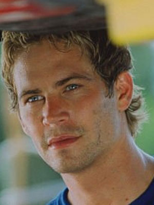 Sinalizadores do asfalto podem ter contribuído para o acidente de Paul Walker