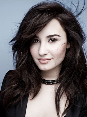 Demi Lovato abre o jogo sobre distúrbios e consumo de drogas