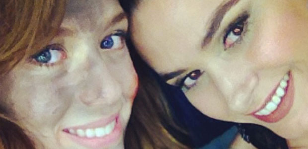Sophia Abrahão e Fernanda Machado posam nos bastidores de <i>Amor à Vida</i>