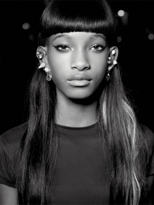 Willow Smith fala sobre carreira artística: -<i> Quero fazer coisas que me fazem sentir bem</i>.