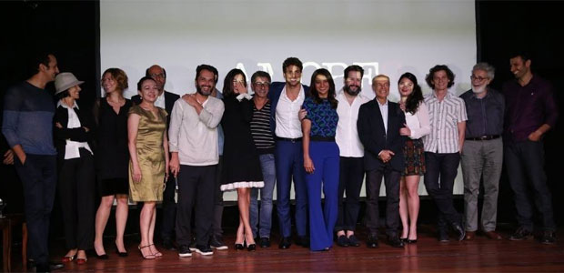 Cauã Reymond agradece equipe de <i>Amores Roubados</i>