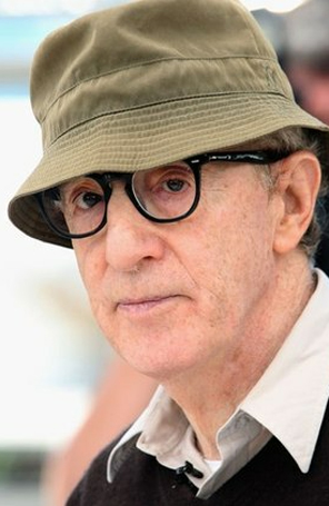 Dylan Farrow nega que a tenha sido manipulada pela mãe contra Woody Allen