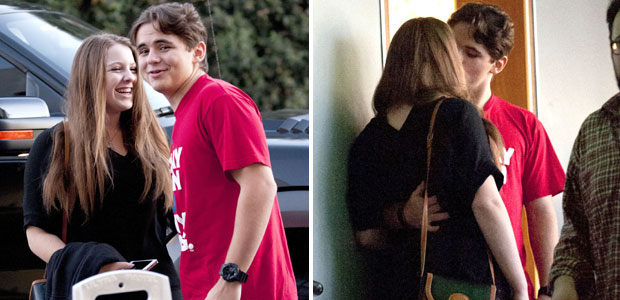 Prince Jackson, filho de Michael Jackson, é flagrado aos beijos com nova namorada