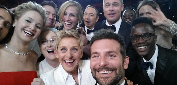 Após foto épica, Ellen DeGeneres diz que perdeu seu celular no <i>Oscar</i>