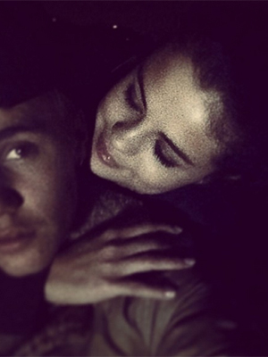 Justin Bieber e Selena Gomez são vistos juntos em estúdio de dança