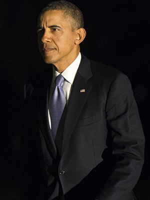 Barack Obama compra roupas para Michelle e as filhas em loja de departamento