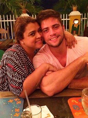 Preta Gil aproveita férias no Caribe ao lado do noivo