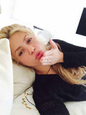Shakira é a artista que tem a página mais seguida do <i>Facebook</i>