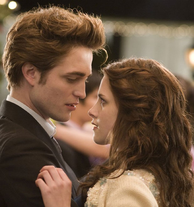 Robert Pattinson pode comparecer ao aniversário de Kristen Stewart