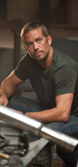 Mãe da filha de Paul Walker terá de ir para a <i>rehab</i>