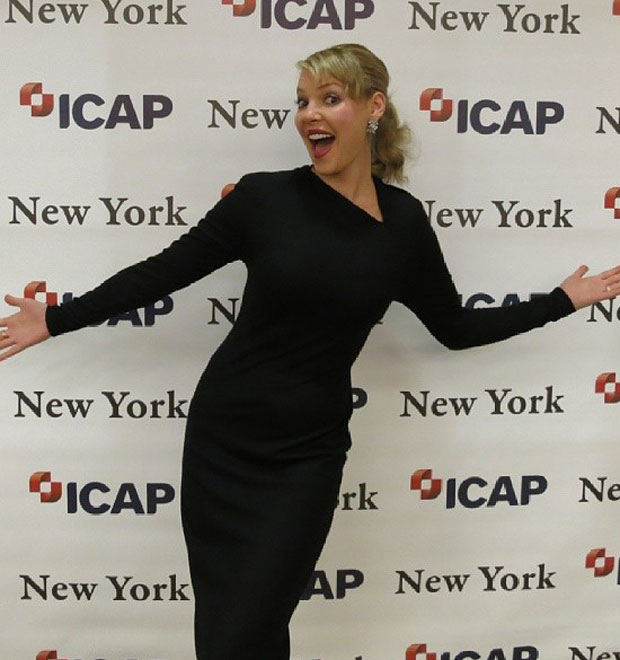 Katherine Heigl processa rede de drogarias em 13 milhões de reais
