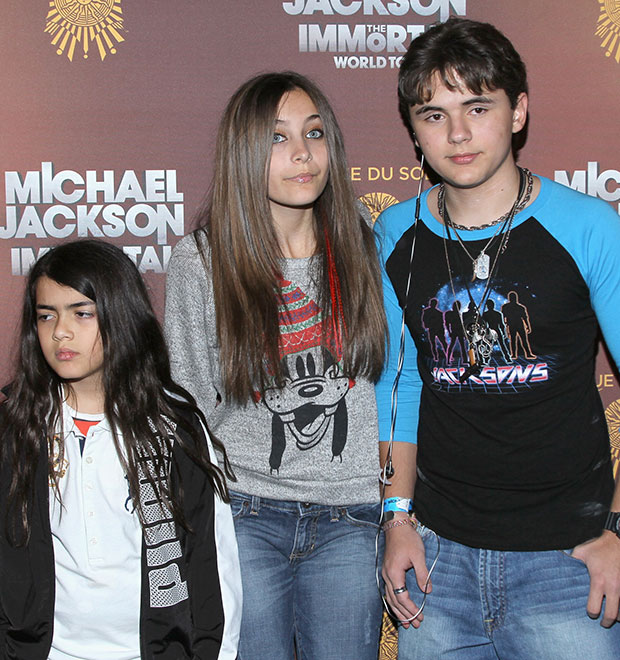Debbie Rowe quer guarda dos filhos de Michael Jackson