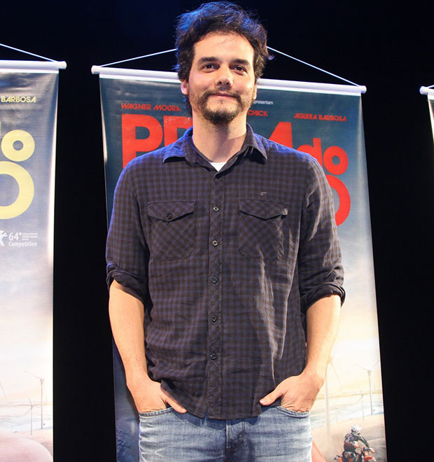 <i>- Fica normal, fica natural</i>, afirma Wagner Moura sobre cenas de sexo <i>gay</i> para <i>Praia do Futuro</i>