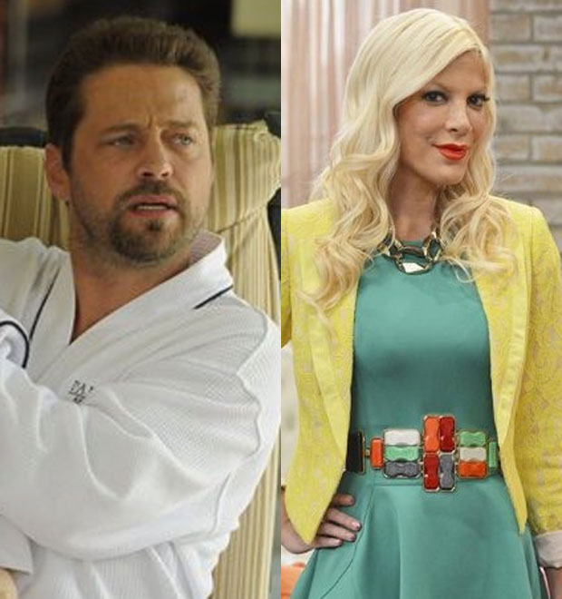 Jason Priestley, de <i>Barrados no Baile</i>, revela que Tori Spelling vendeu seu convite de casamento