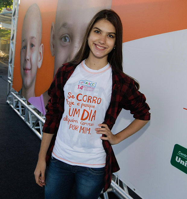 Atriz de <i>Chiquititas</i> participa de corrida em São Paulo