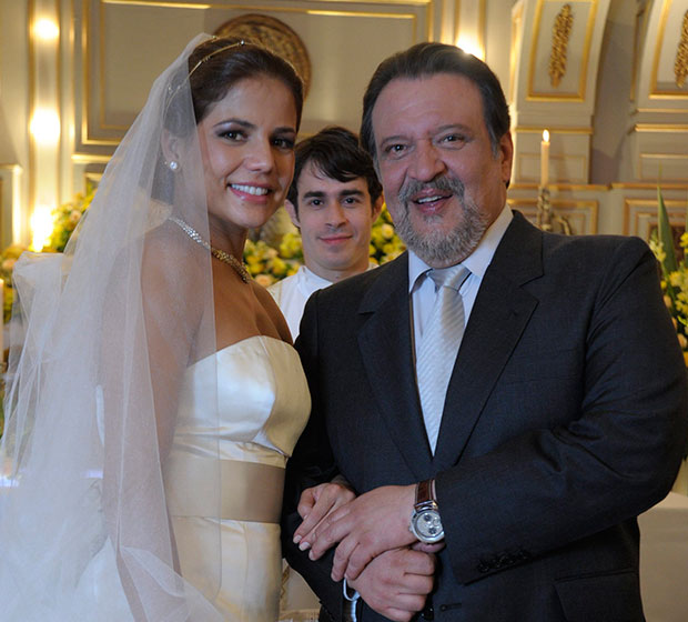 Helena Ranaldi marcou na pele de Raquel, que apanhava do marido. Relembre outros casos