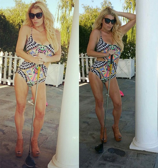 Jessica Simpson mostra boa forma de maiô, veja
