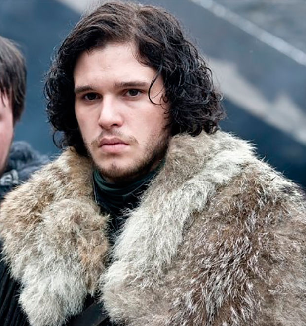 Kit Harington, de <i>Game of Thrones</i>, afirma que <i>não tem permissão para cortar o cabelo</i>