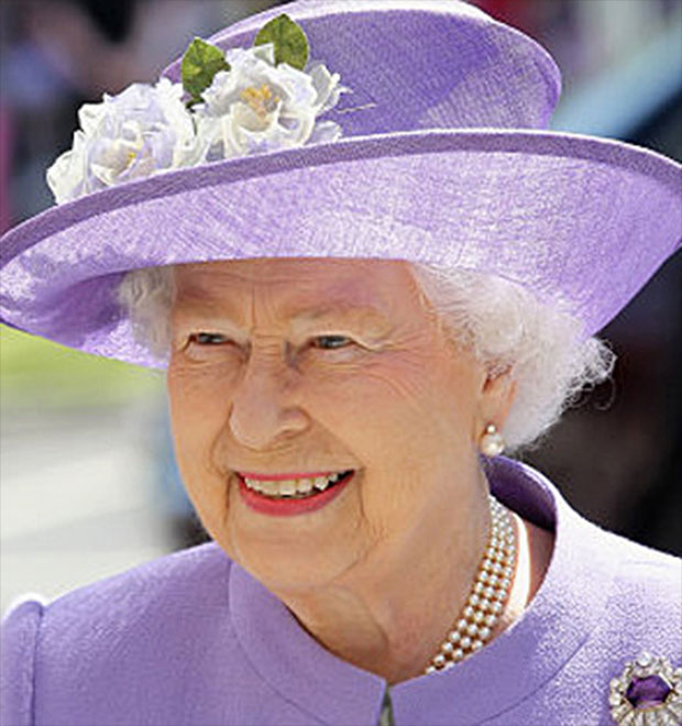 Rainha Elizabeth II visitará os <i>sets</i> de <i>Game of Thrones</i>