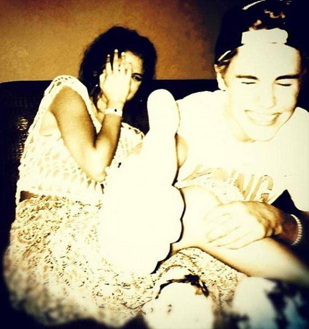 Justin Bieber e Selena Gomes vão ao cinema juntos