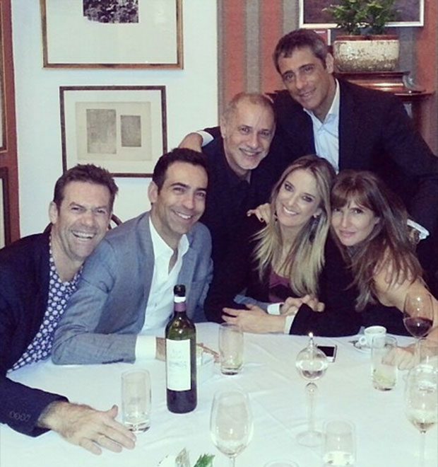 Ticiane Pinheiro janta com César Trali e amigos