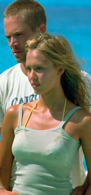 Jessica Alba diz que Paul Walker nunca se importou com <i>Hollywood</i>