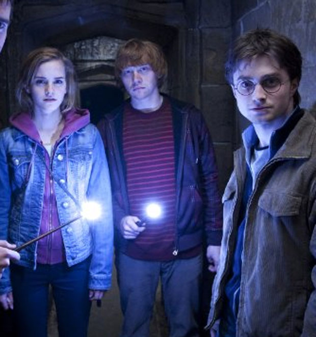 J.K. Rowling volta a escrever sobre Harry Potter, leia aqui um trecho!