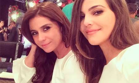Giovanna Antonelli e Tainá Müller posam nos bastidores de <i>Em Família</i>