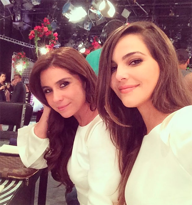 Giovanna Antonelli e Tainá Müller posam nos bastidores de <i>Em Família</i>