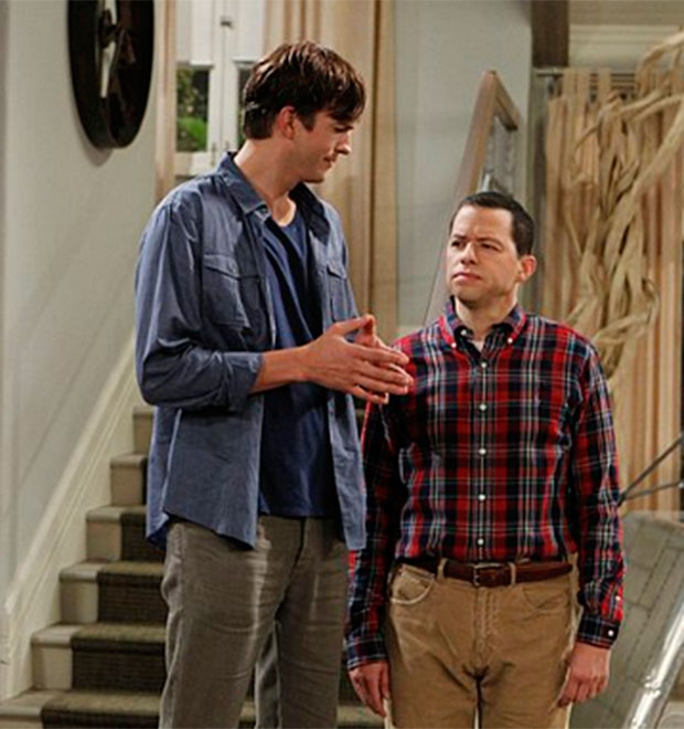 Ashton Kutcher irá se casar com Jon Cryer em <i>Two and a Half Men</i>, entenda!