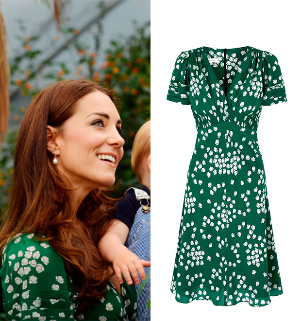Kate Middleton usa vestido de quase dois mil reais em foto com George e William