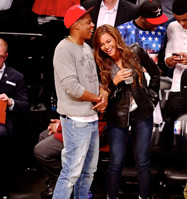 Beyoncé e Jay Z tentam disfarçar possível crise no casamento
