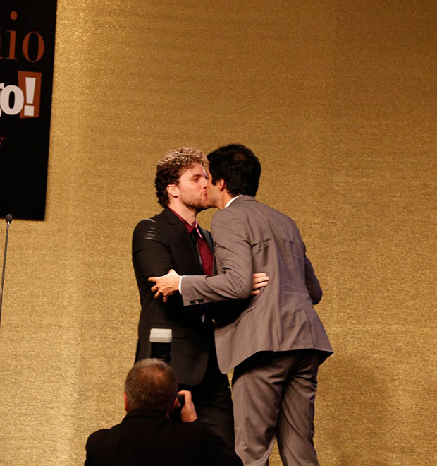 Matheus Solano e Thiago Fragoso relembram beijo de <i>Amor à Vida</i>, entenda!