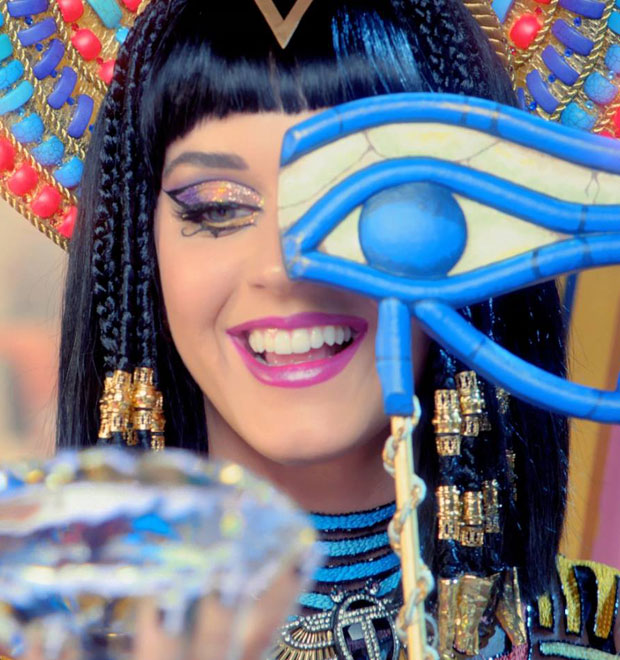 Katy Perry quer participar de sociedade secreta, entenda!