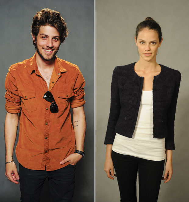 Laura Neiva, suposto novo <i>affair</i> de Chay Suede, está <i>apaixonada</i> pelo ator, diz fonte
