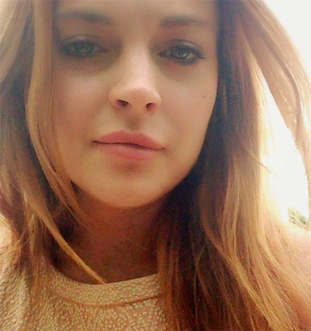 Lindsay Lohan quer autora de <i>50 Tons de Cinza</i> para escrever sua biografia