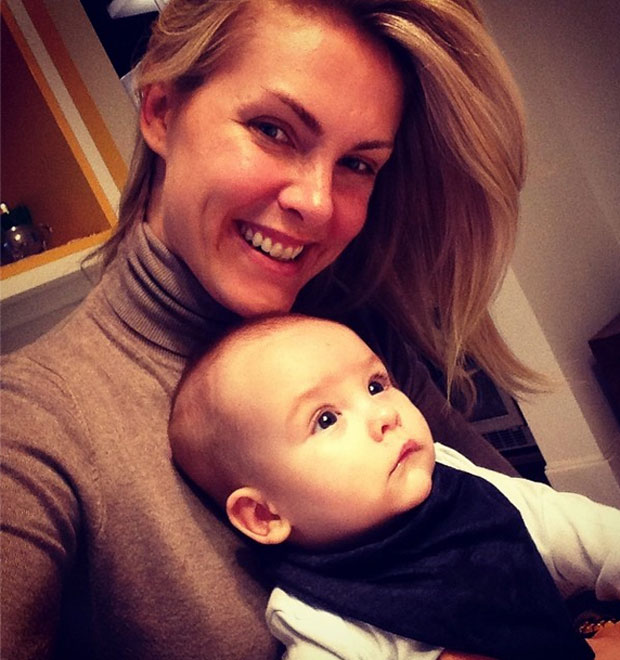 Ana Hickmann publica foto com o filho no colo, veja!