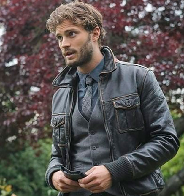 Jamie Dornan deveria ganhar um <i>Oscar</I> por cenas quentes em <i>50 Tons de Cinza</i>, diz roteirista