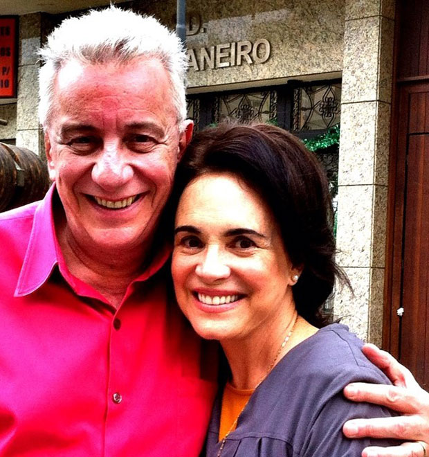 Regina Duarte posta foto com Marco Nanini nos bastidores de <i>A Grande Família</i>