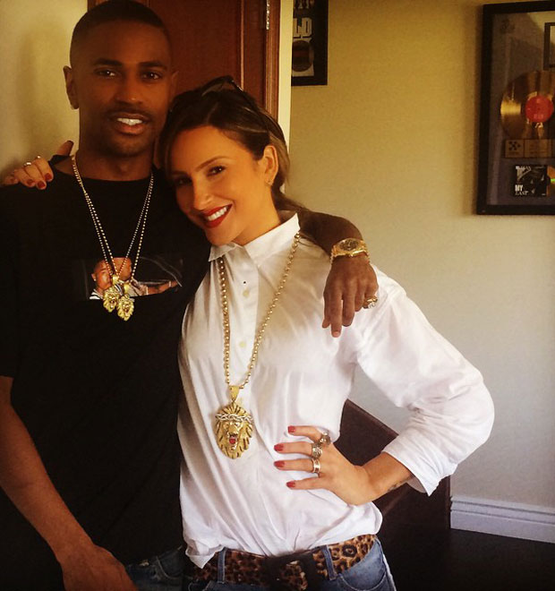 Claudia Leitte posa ao lado do <i>rapper</i> Big Sean e garante: <i>Vai ser sucesso</i>