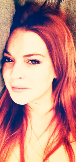 Juiz desmente Lindsay Lohan sobre ela ter manuseado o saco com o corpo de Whitney Houston. Saiba mais!