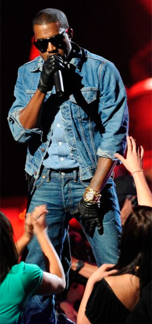 Kanye West desabafa sobre cadeirantes em seu <i>show</i> e critica programas americanos