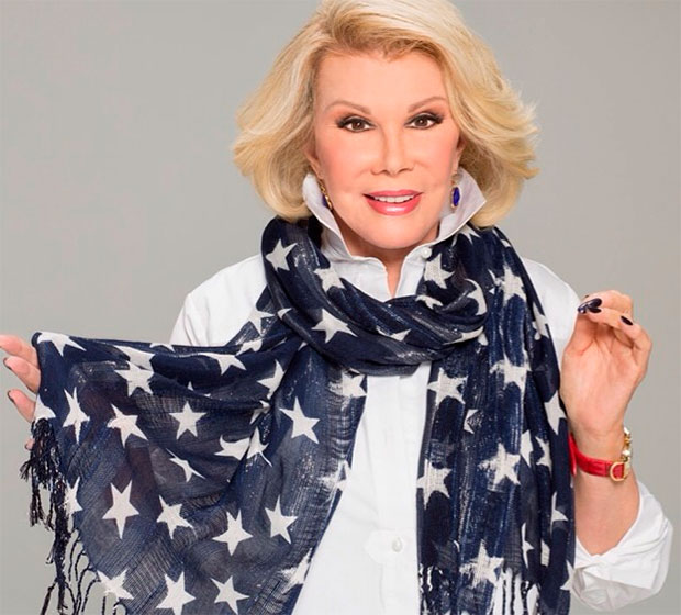 Médico de Joan Rivers tirou <i>selfie</i> com apresentadora inconsciente durante cirurgia