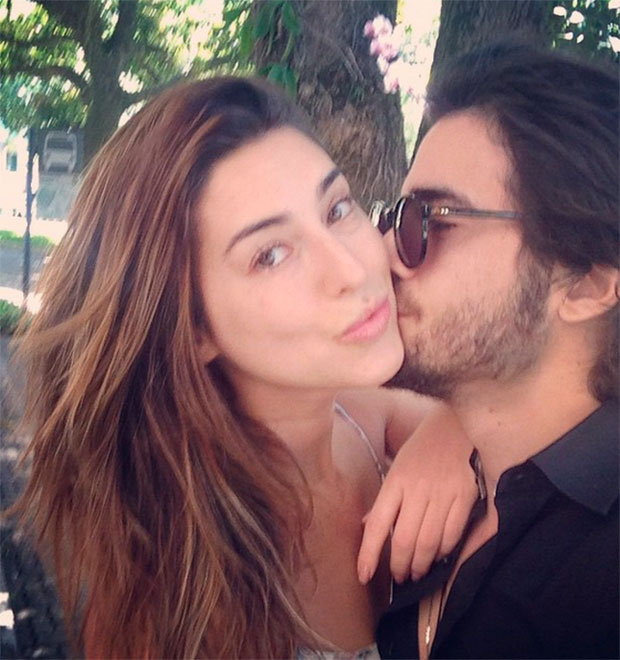 Fiuk dá beijo na bochecha de Fernanda Paes Leme, veja a foto!
