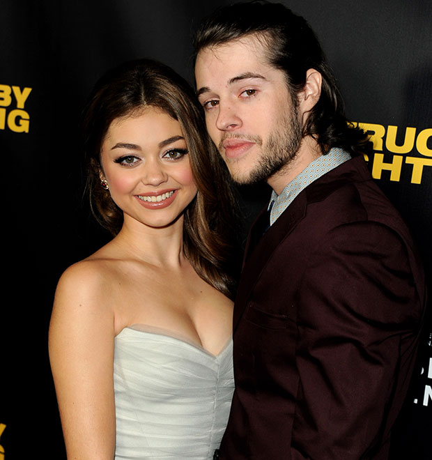 Fontes afirmam que Sarah Hyland é <i>muito forte</i> e vai superar problema judicial com ex