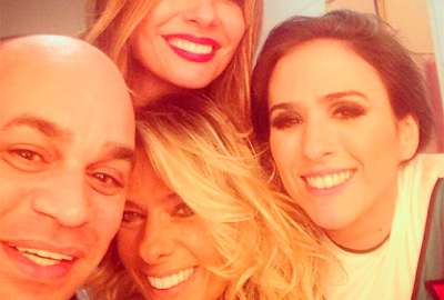 Adriane Galisteu se machuca durante gravação de programa de Tatá Werneck